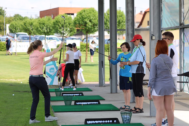 Platforma Bav se golfem je ideální místem pro golfový start