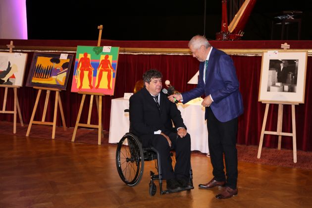 Golf také v roce 2021 pomáhal charitě